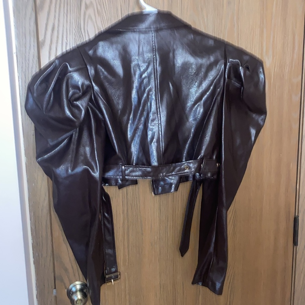 SHEIN Brown Cropped Faux Leather Jacket with Dramatic Sleeves - Picture 2 of 2